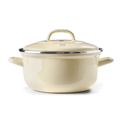 BK Cookware Dutch Oven, Made in Germany, 5.5 Quart, Cream