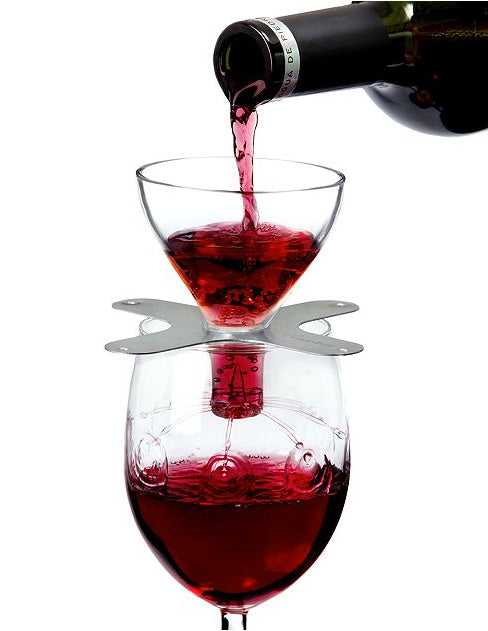 Metrokane Rabbit Swish Wine Aerator Aerating Funnel Pourer 6150