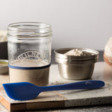 Kilner Sourdough Starter Set, 2 Glass Jars with Spatula and Measuring Markers