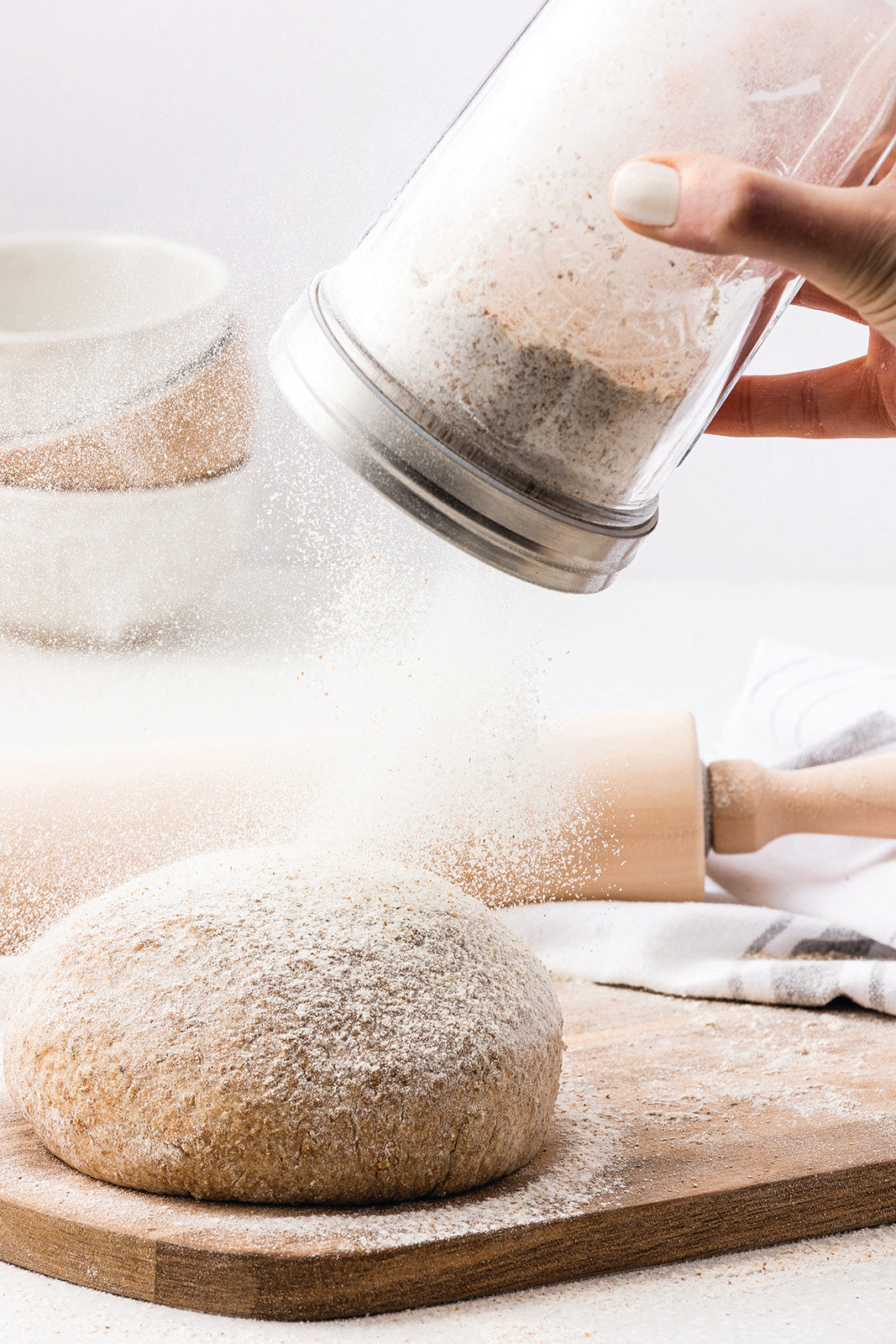 Kilner Sifter Jar Set, 0.5L Glass Baking Shaker with Mesh Lid and Cap