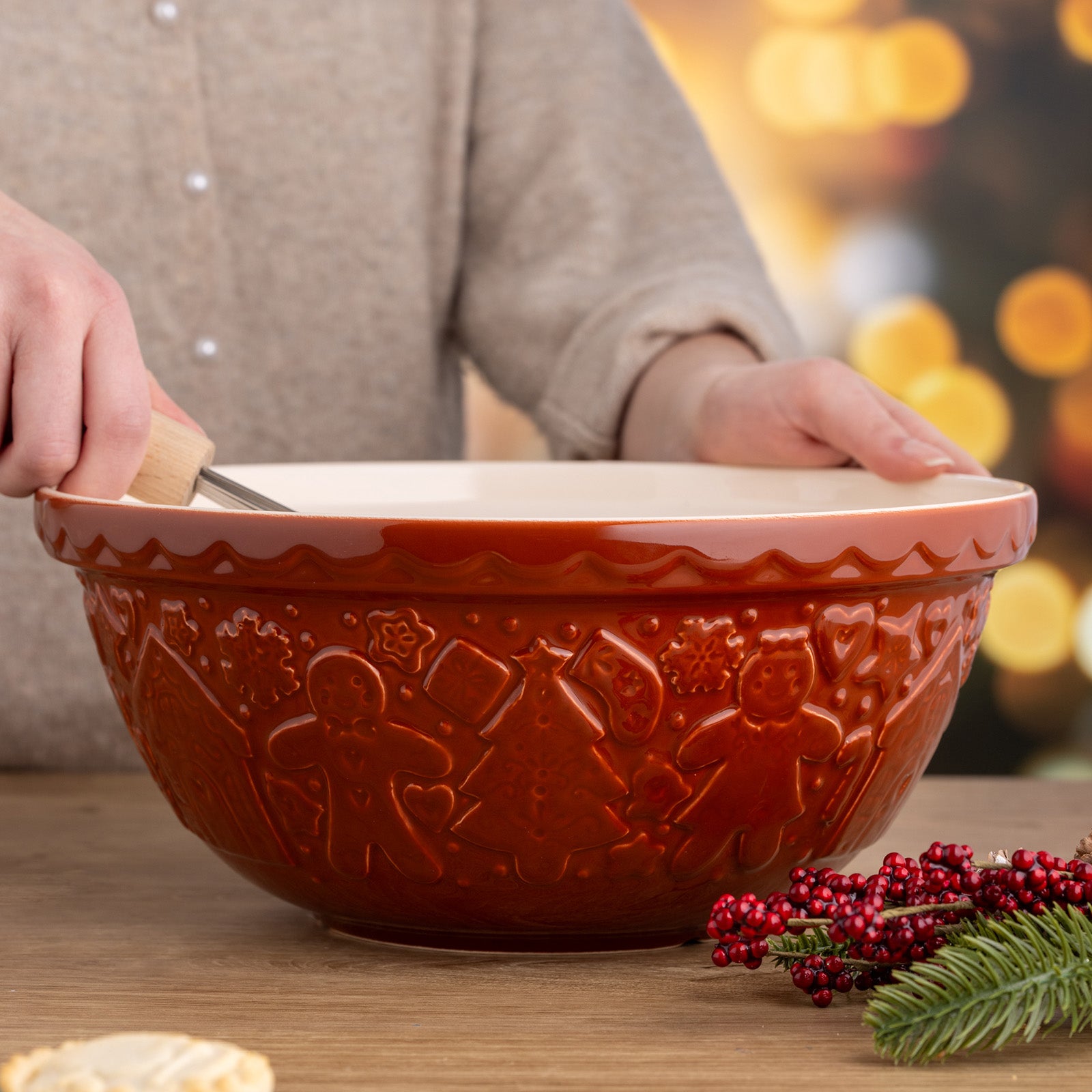 Mason Cash Gingerbread Lane Mixing Bowl Size 12, 4.25-Quart, Ginger