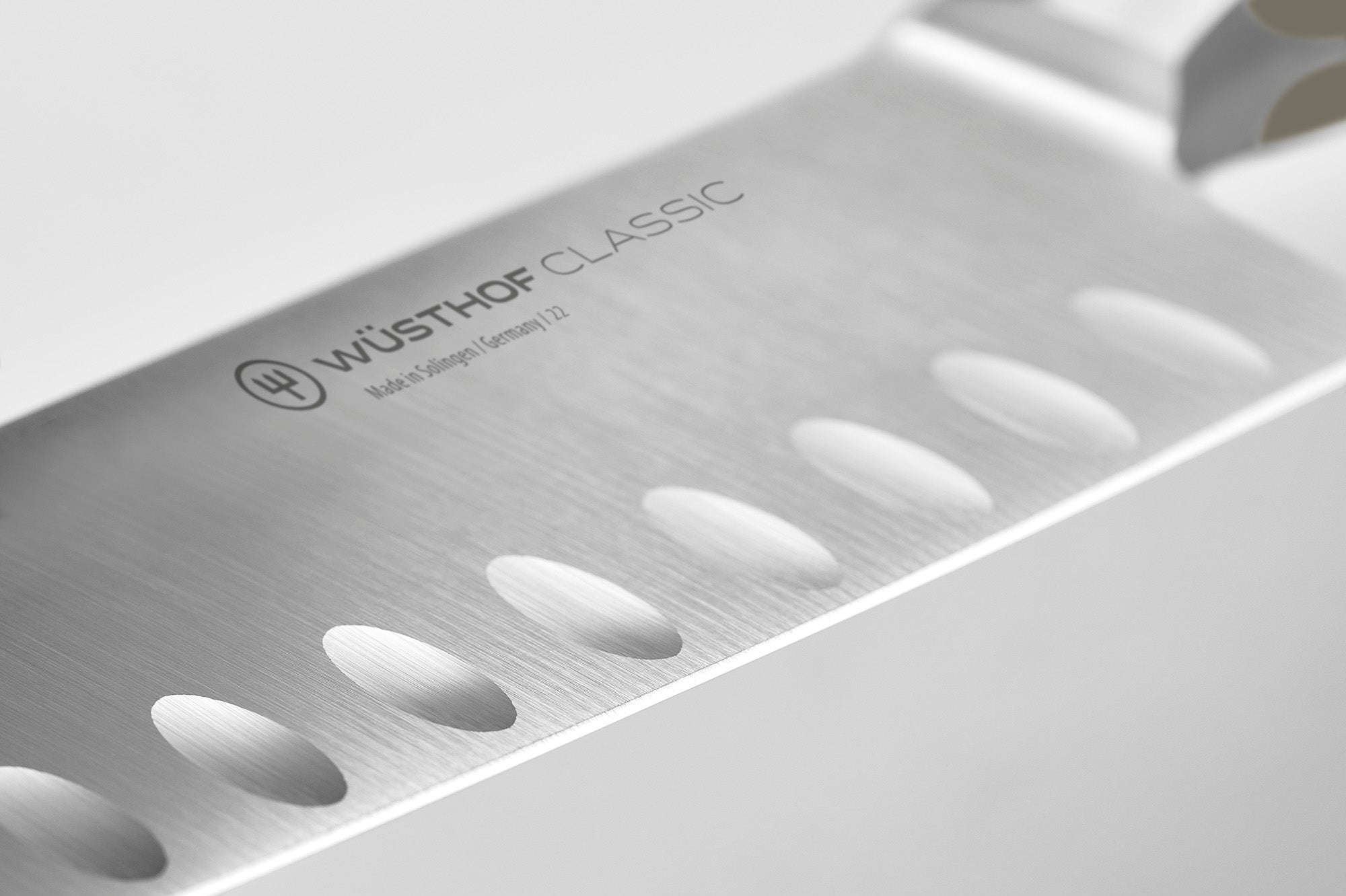 Wusthof Classic 7-Inch Santoku Knife, Velvet Oyster