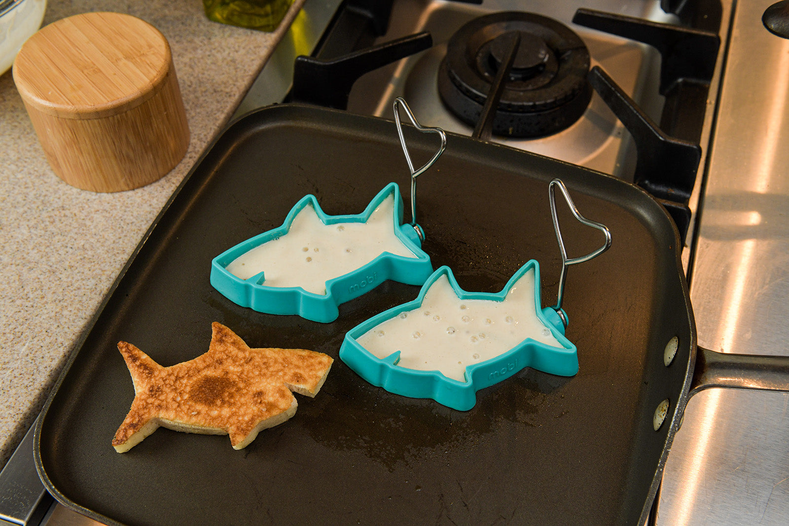 Mobi Shark Bite Silicone Pancake and Egg Molds, set of 2