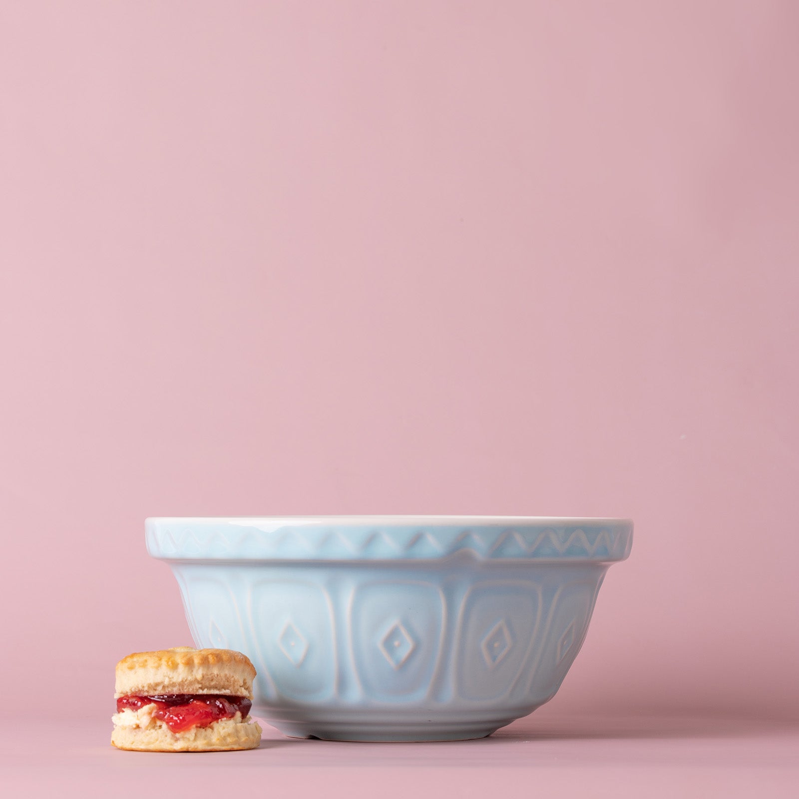 Mason Cash Color Mix Powder Blue Size 12, Size 18, Size 24 Mixing Bowl Set of 3