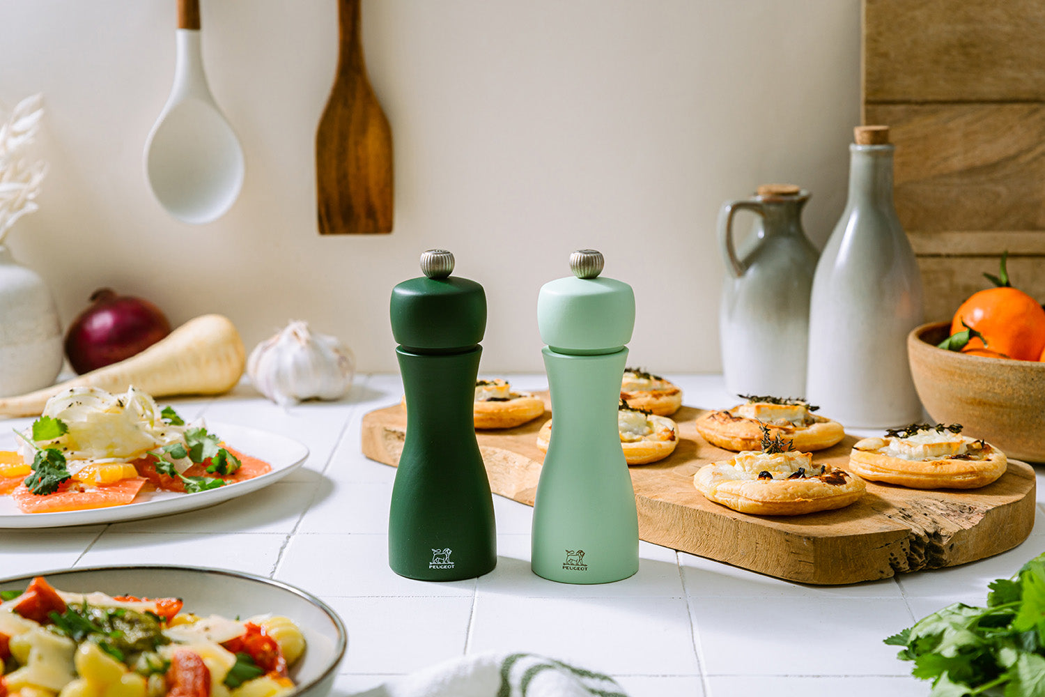 Peugeot Tahiti Duo 6 Inch Salt & Pepper Mill Set, Green Tones