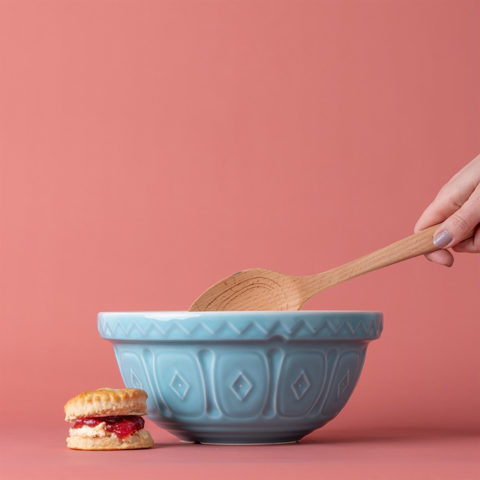 Mason Cash Color Mix Turquoise Size 24 Mixing Bowl, 2.15 Quart