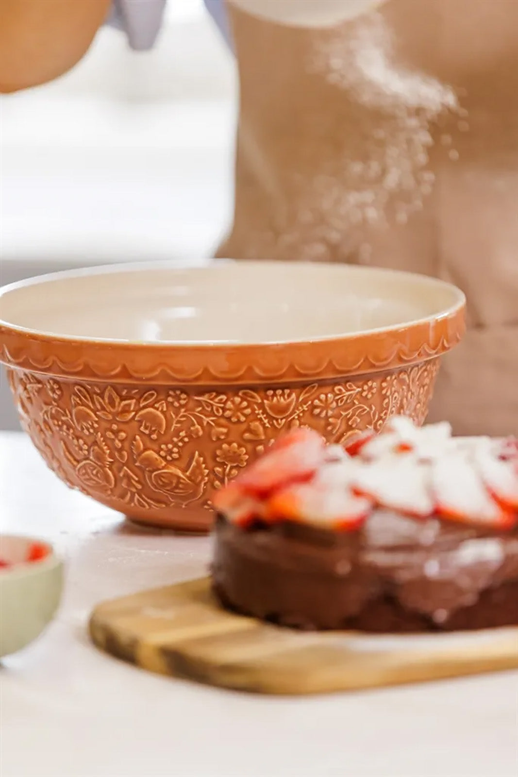 Mason Cash Home to Roost Size 24 Mixing Bowl, 2.15 Quart