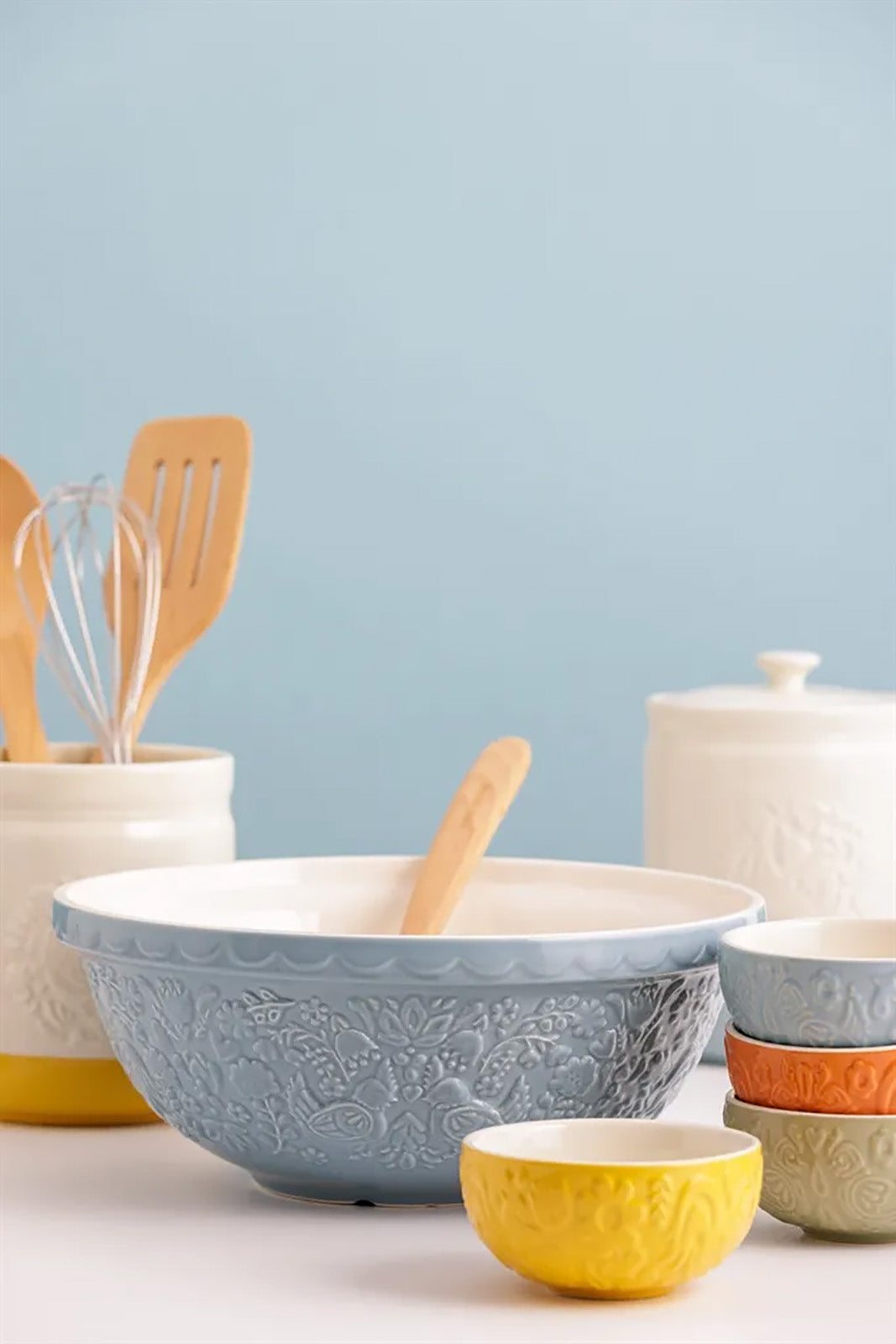 Mason Cash Home to Roost Size 18 Mixing Bowl, 2.85 Quart