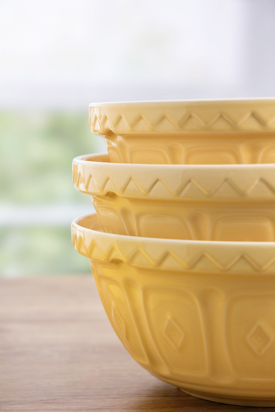 Mason Cash Color Mix Yellow Size 18 Mixing Bowl, 2.85 Quart