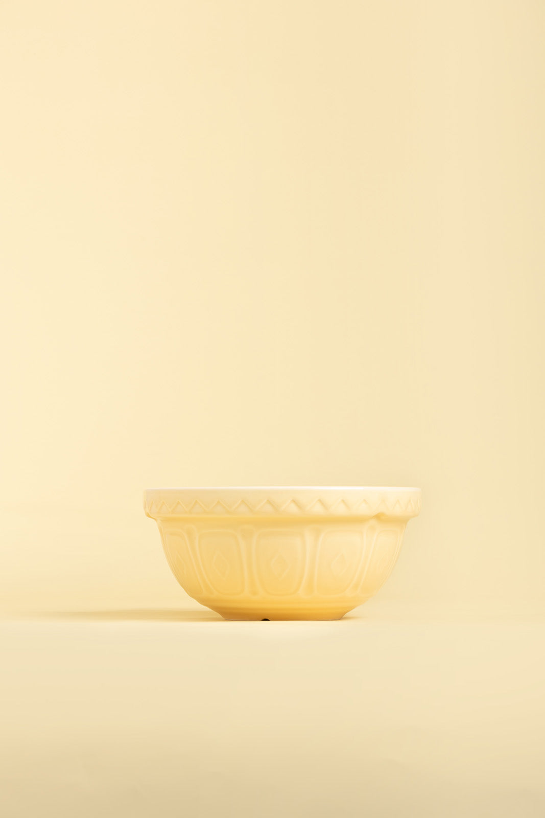 Mason Cash Color Mix Yellow Size 24 Mixing Bowl, 2.15 Quart