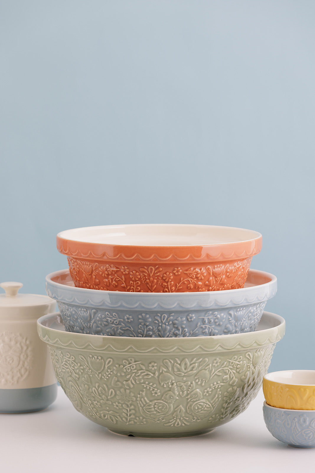 Mason Cash Home to Roost Mini Bowl Set, 4 Ceramic Prep Bowls with Hen and Cockerel Designs