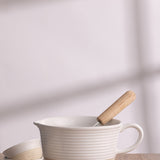 Mason Cash Rustic Charm Batter Bowl, Stoneware Mixing Bowl with Handle & Pour Spout