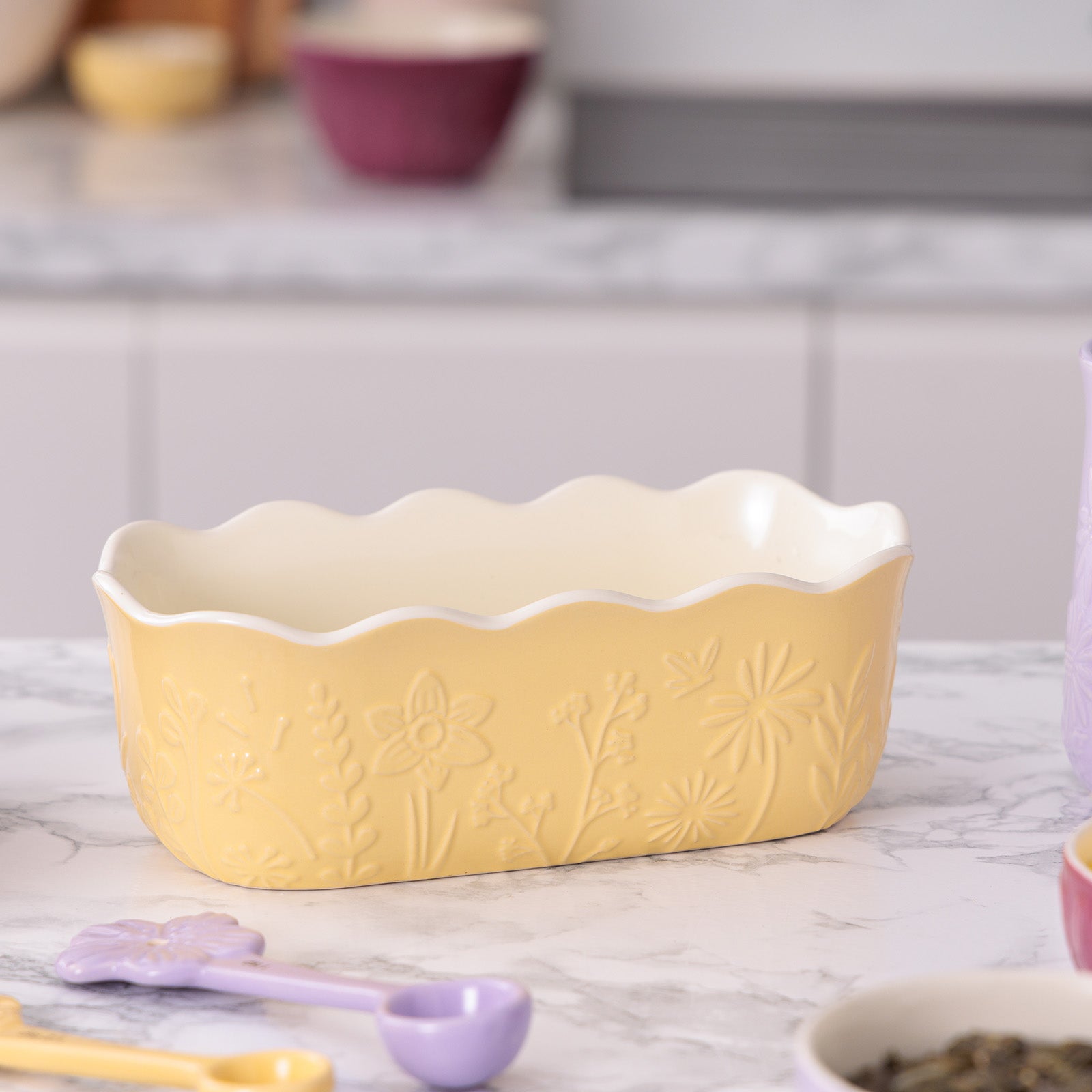 Mason Cash In The Meadow Loaf Pan with Embossed Floral Design, Yellow