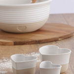 Mason Cash Rustic Charm Measuring Cups, Set of 3 Stoneware Cups (1 Cup to ¼ Cup)