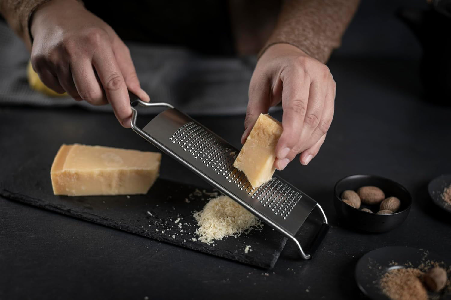 Kuhn Rikon Essential Fine Grater with Ultra-Sharp Stainless Steel Blade for Cheese, Citrus Zest, & Spices