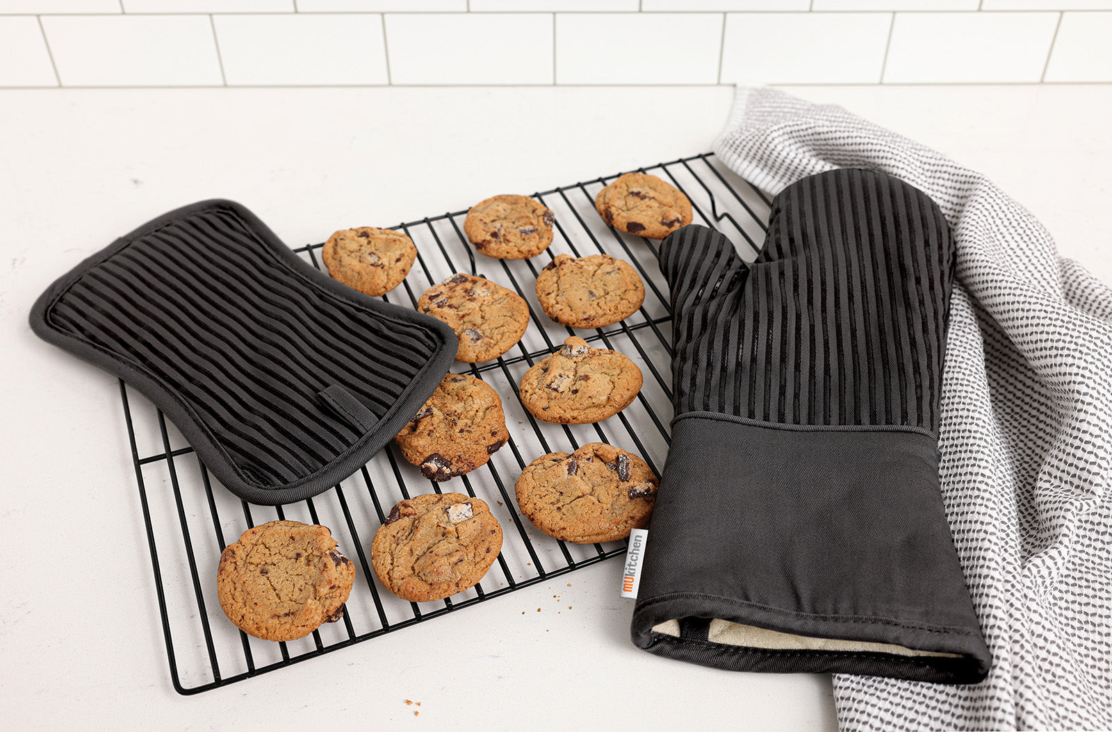 MU Kitchen Silicone Potholder, Set of 2