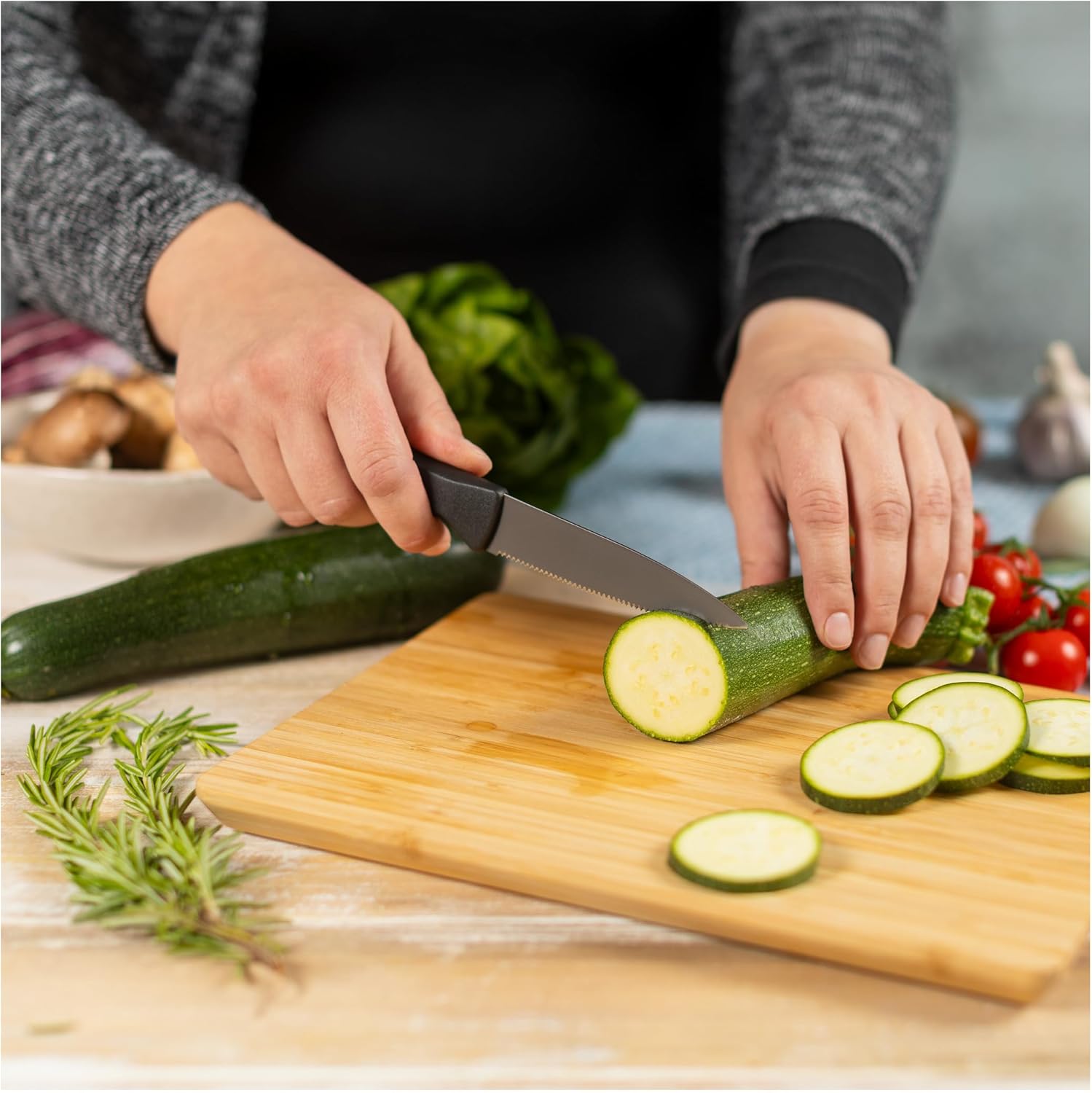 Kuhn Rikon ICED Serrated Paring Knife 3.5-Inch, Ice Hardened German Stainless Blade