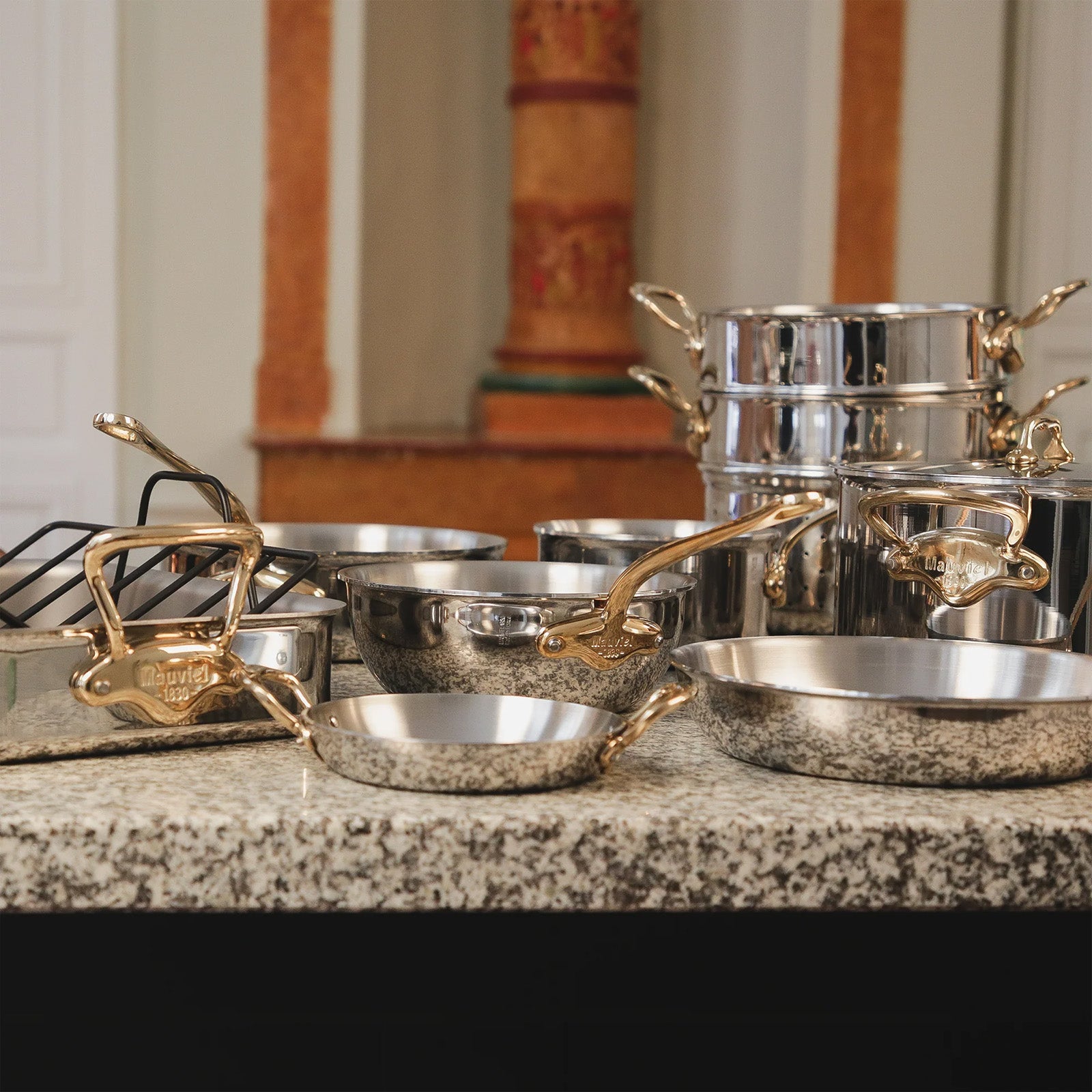 Mauviel M'Cook B 5-Ply Polished Stainless Steel Saute Pan With Lid, And Brass Handle, 3.2-qt, Made In France