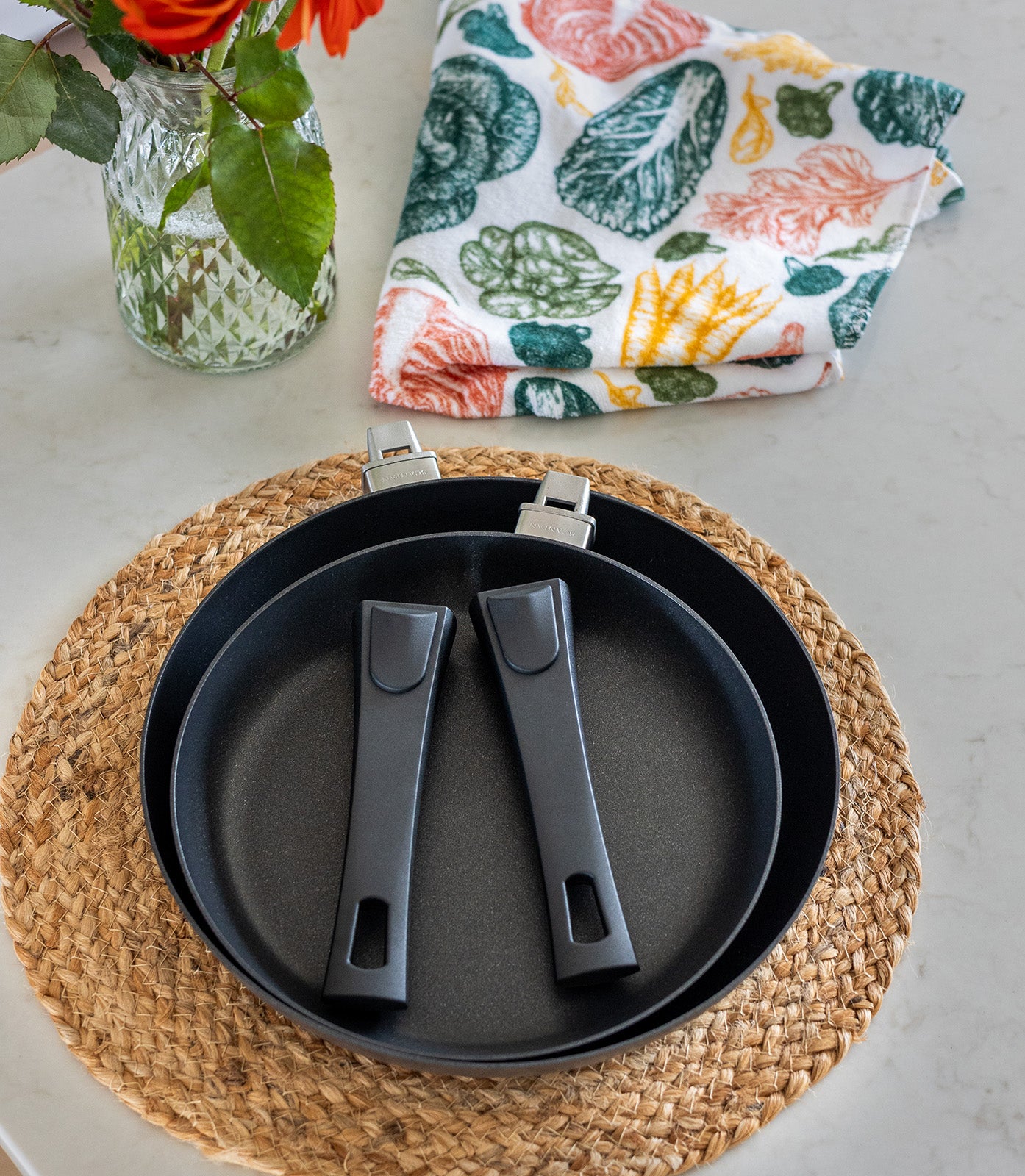 Scanpan Urban 2 Piece Nonstick Fry Pan with Detachable Handle, 9.5" and 11"