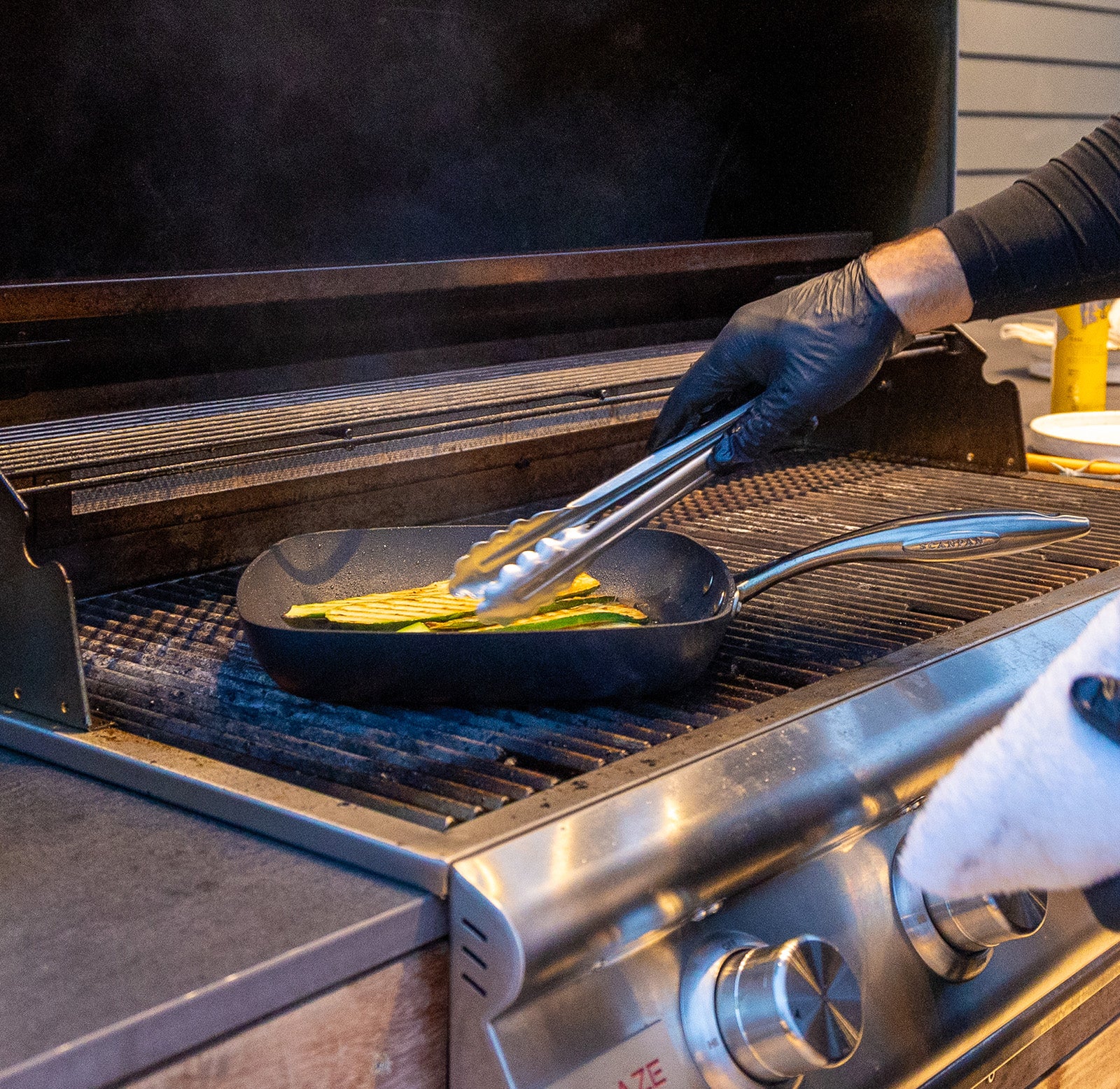 Scanpan Professional 10.5 Inch Nonstick Grill Pan