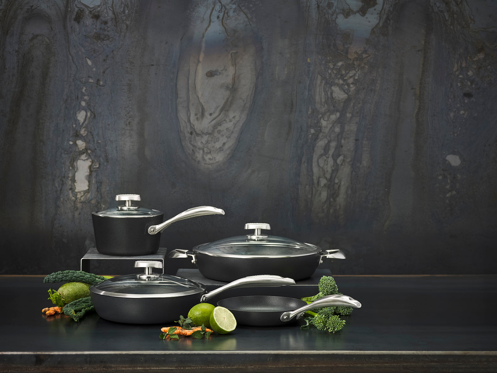 Scanpan Pro IQ 10.25 Inch Covered Saute Pan, 2.75 Quart