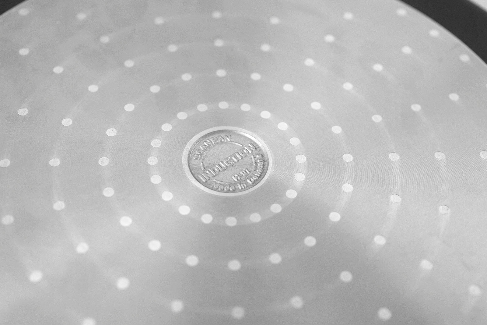 Scanpan Pro IQ 12.5 Inch Covered Saute Pan, 4.25 Quart