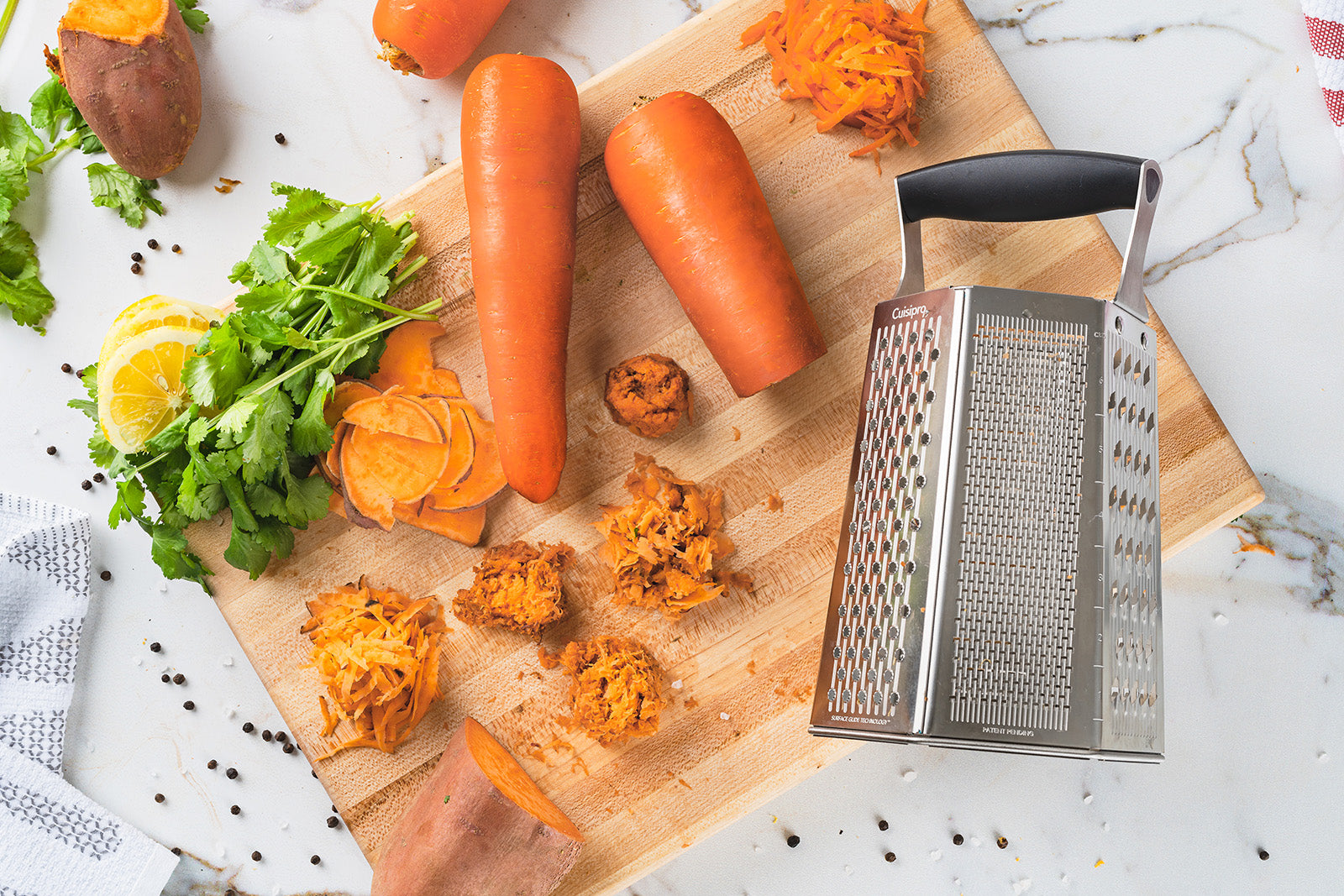 Cuisipro 6 Sided Boxed Grater With Bonus Ginger Grater