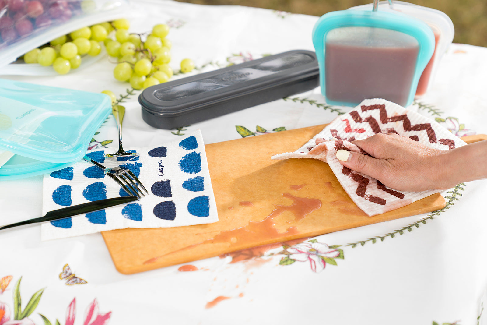 Cuisipro All Purpose Eco-Cloth Sponge Cloth, Blue Dots/Blueberry, Set of 2