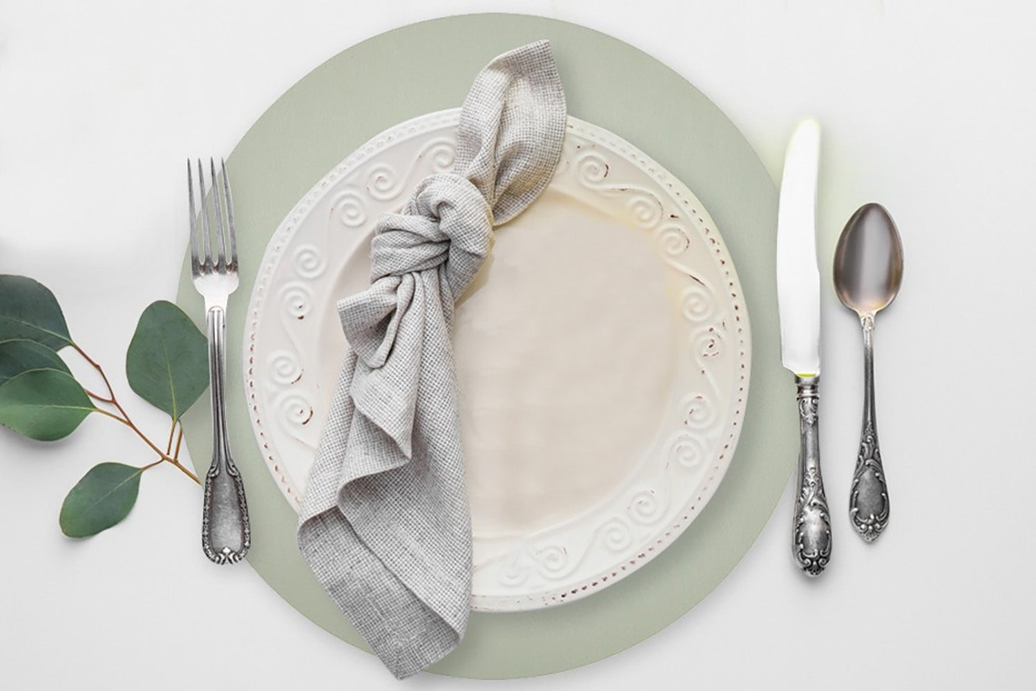 Davanti by Frieling Mattola Placemats Set of 6, Round 15 Inch Indoor Outdoor Table Placemats, Round