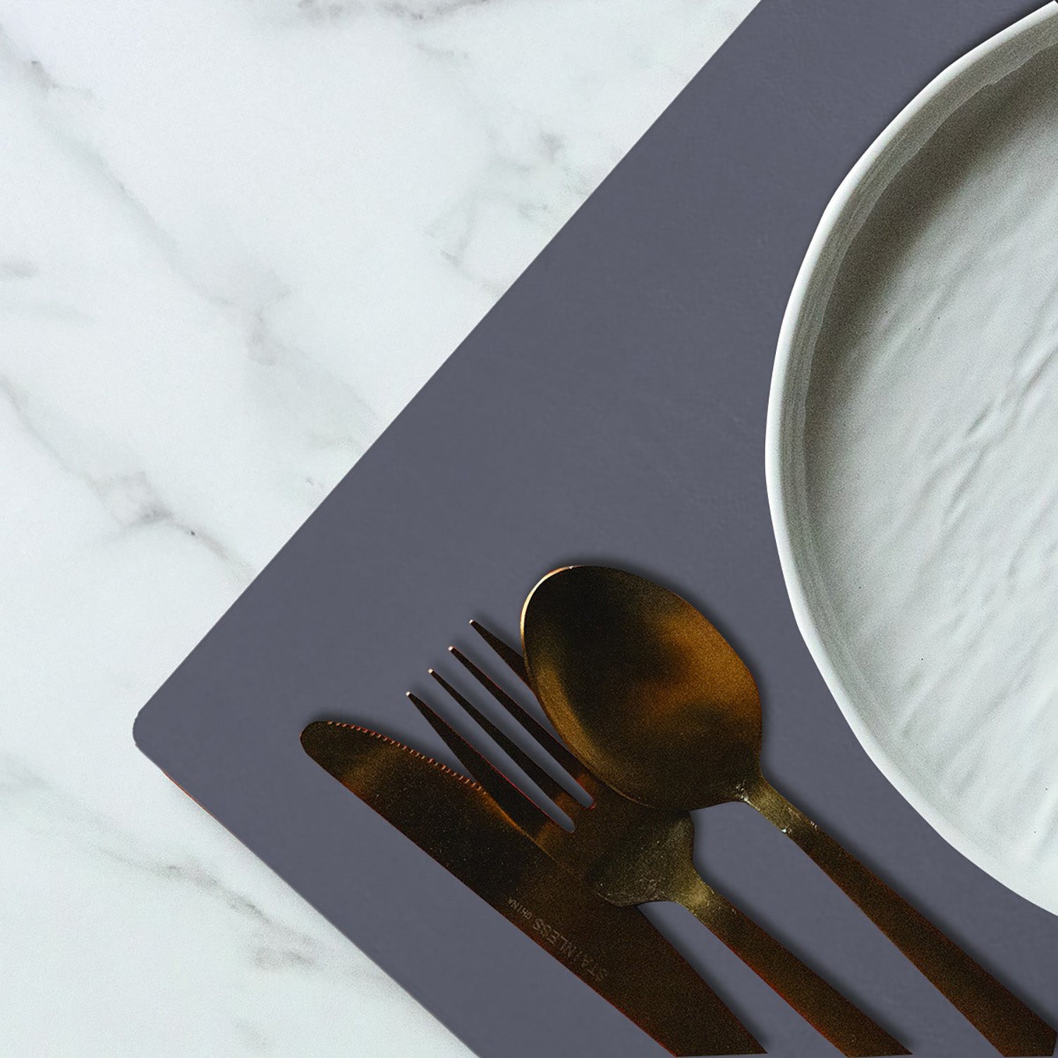 Davanti by Frieling Mattola Placemats Set of 6, Rectangular 16.5 x 12.5 Inch Indoor Outdoor Table Placemats – Stone Marine