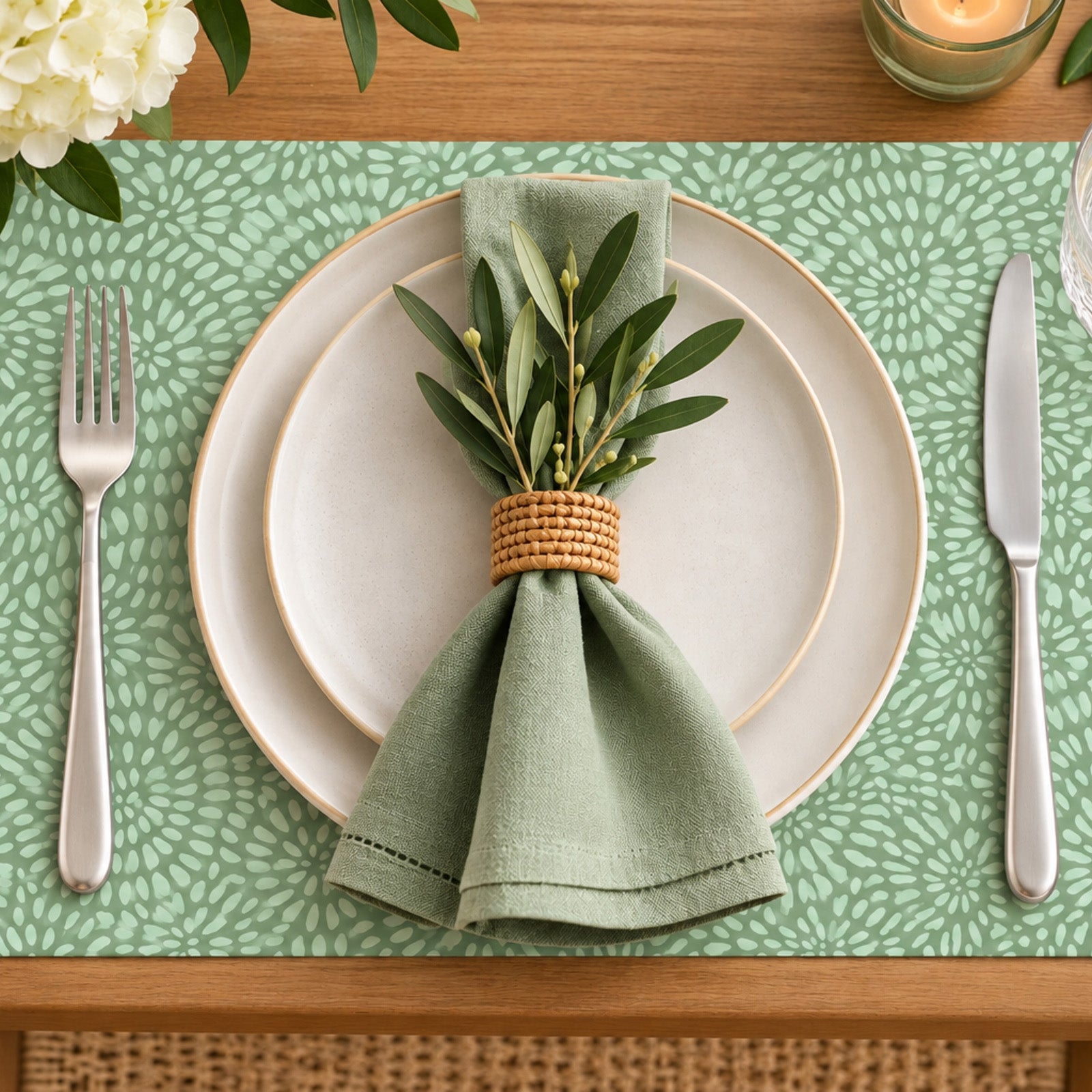 Davanti by Frieling Casa Rectangular Vinyl Placemat, 17" x 13", Sage Green Petal Print – Easy-Clean Table Mat for Dining & Kitchen