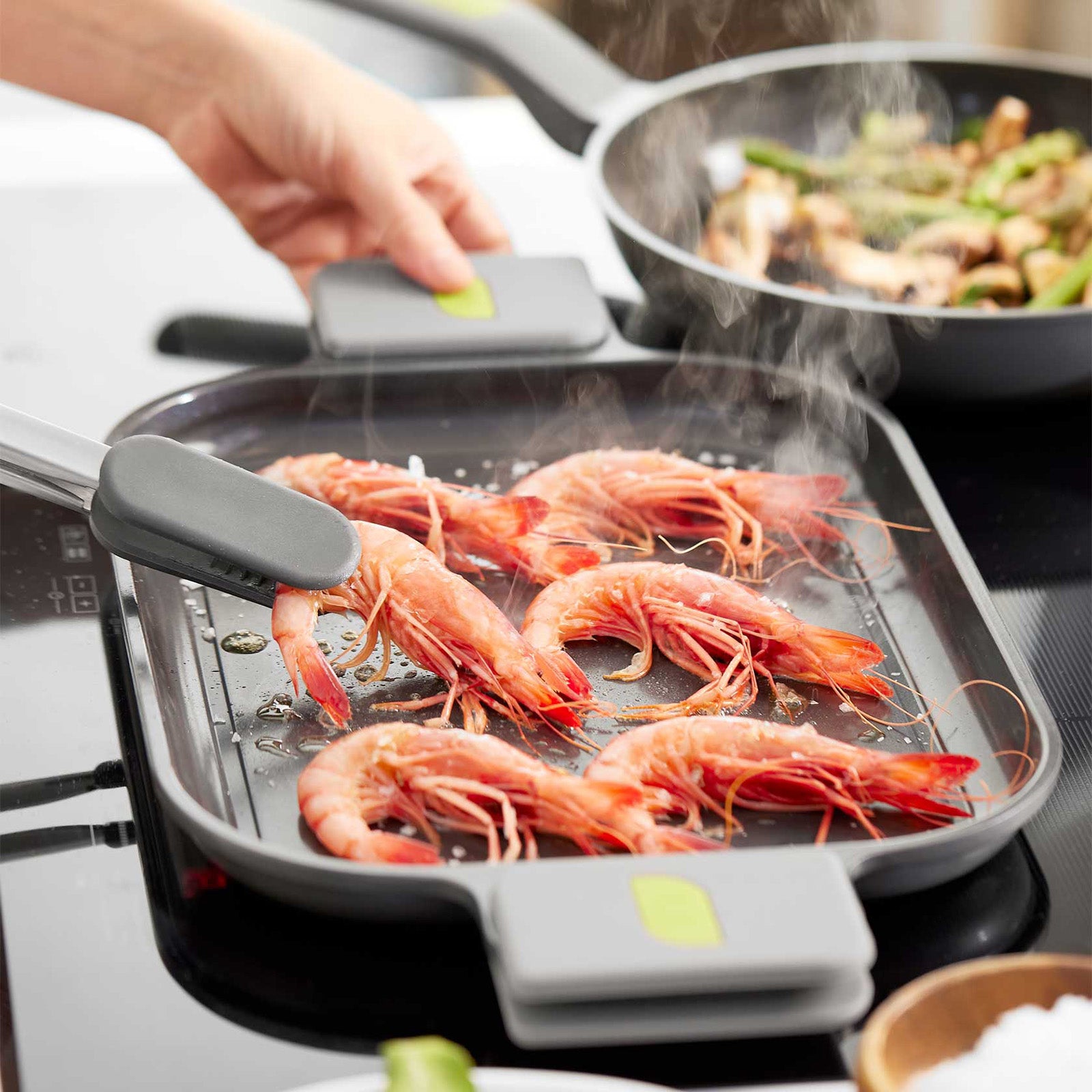 BRA Cookware Ceramic Nonstick Griddle with Removable Handles, 12.6 x 9.4-Inch