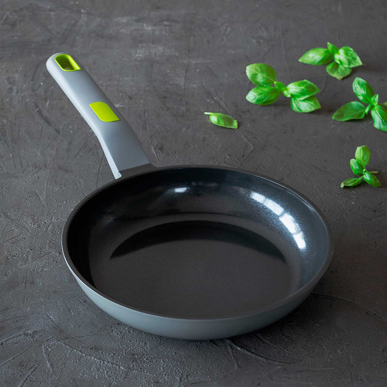 BRA Cookware Life Ceramic Nonstick Frying Pan, 11-Inch Recycled Cast Aluminum Skillet