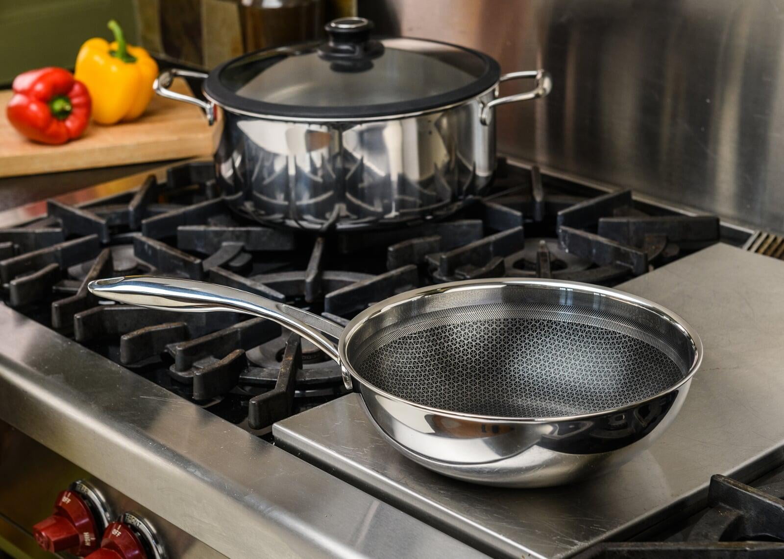 Frieling Black Cube 9-1/2 Inch 2.5 Quart Stainless/Nonstick Hybrid Chef's Pan