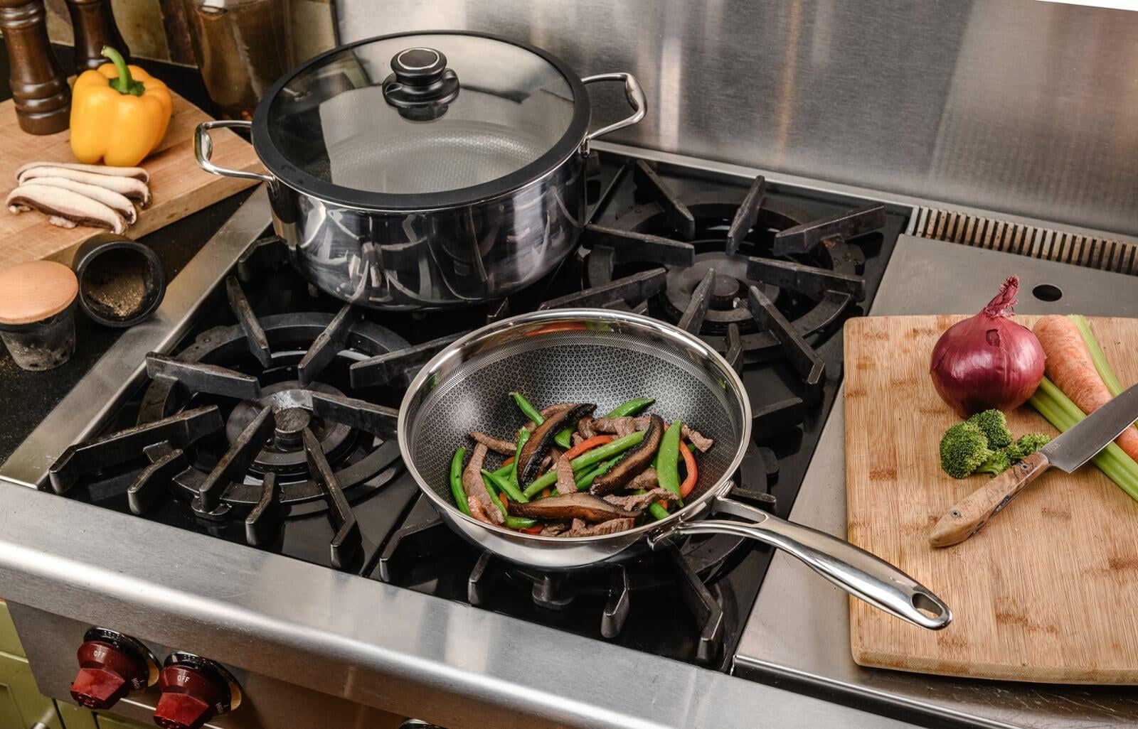 Frieling Black Cube 9-1/2 Inch 2.5 Quart Stainless/Nonstick Hybrid Chef's Pan
