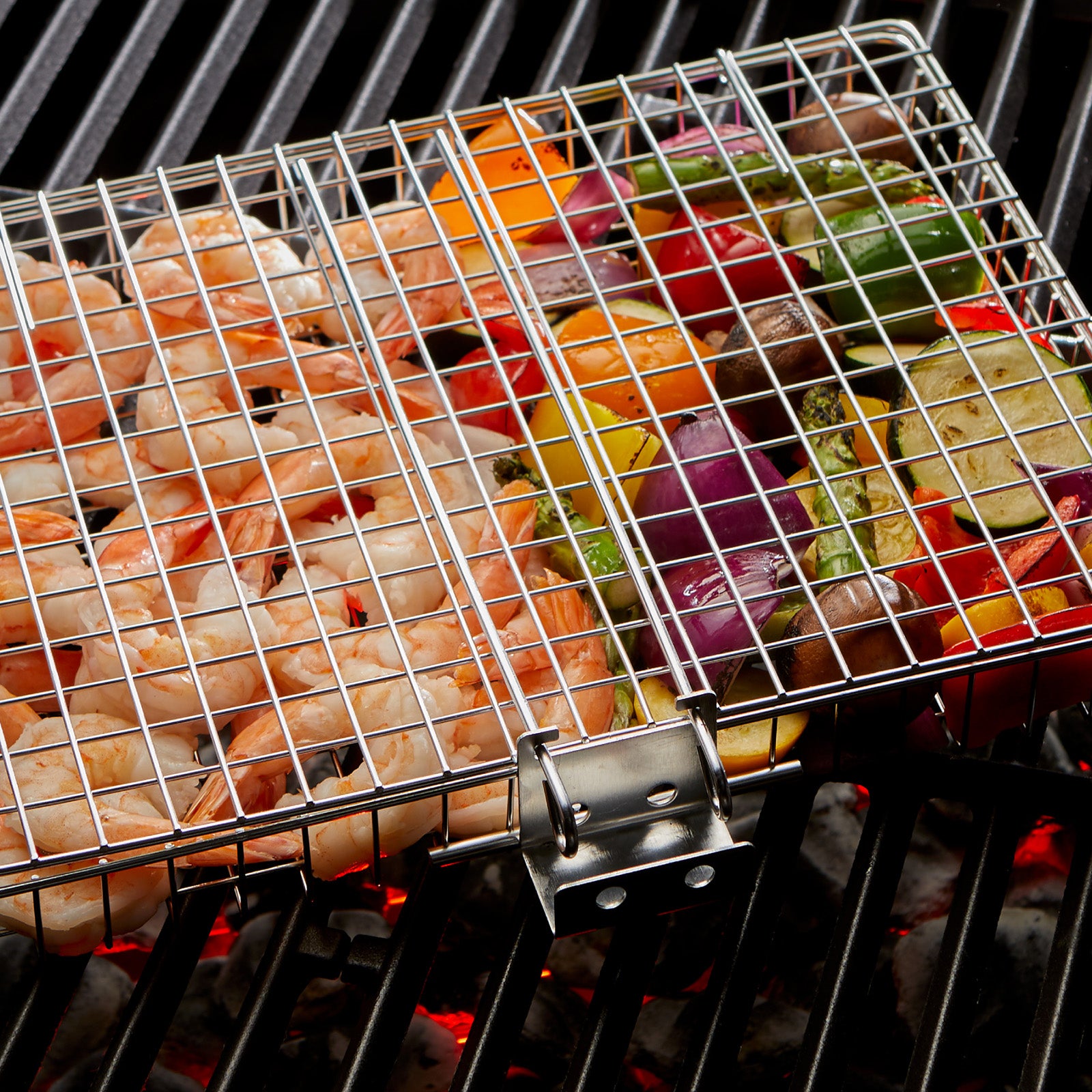 Braize Stainless Steel Large Grill Basket w/ Easy Open Lid, Includes Removable Handle, Basting Brush, and Steel-fiber Scrub Sponge