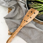 Cilio Toscana Olivewood Perforated Turner, 11.8-Inch