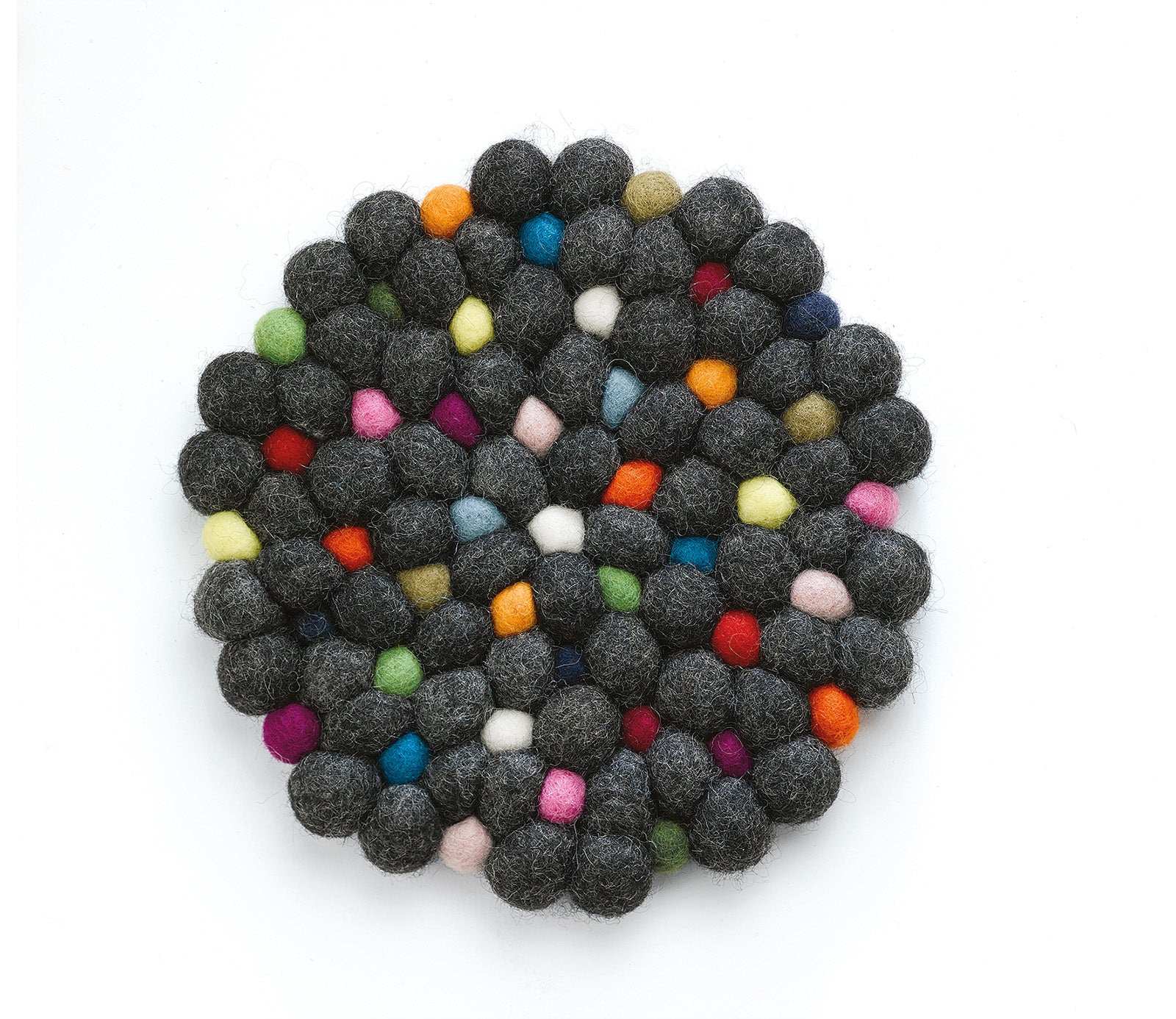 Cilio Fair Trade Virgin Sheep Wool Trivet, Handcrafted in Nepal, 8.5-Inch Round, Charcoal
