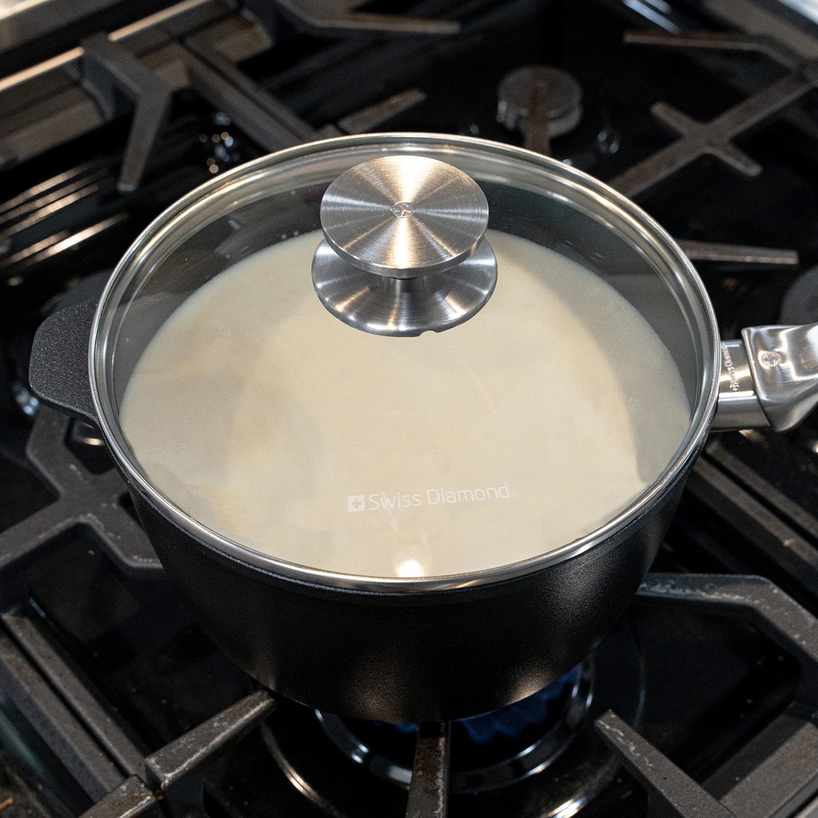 Swiss Diamond CHD Nonstick Saucepan with Glass Lid, 3.2 qt