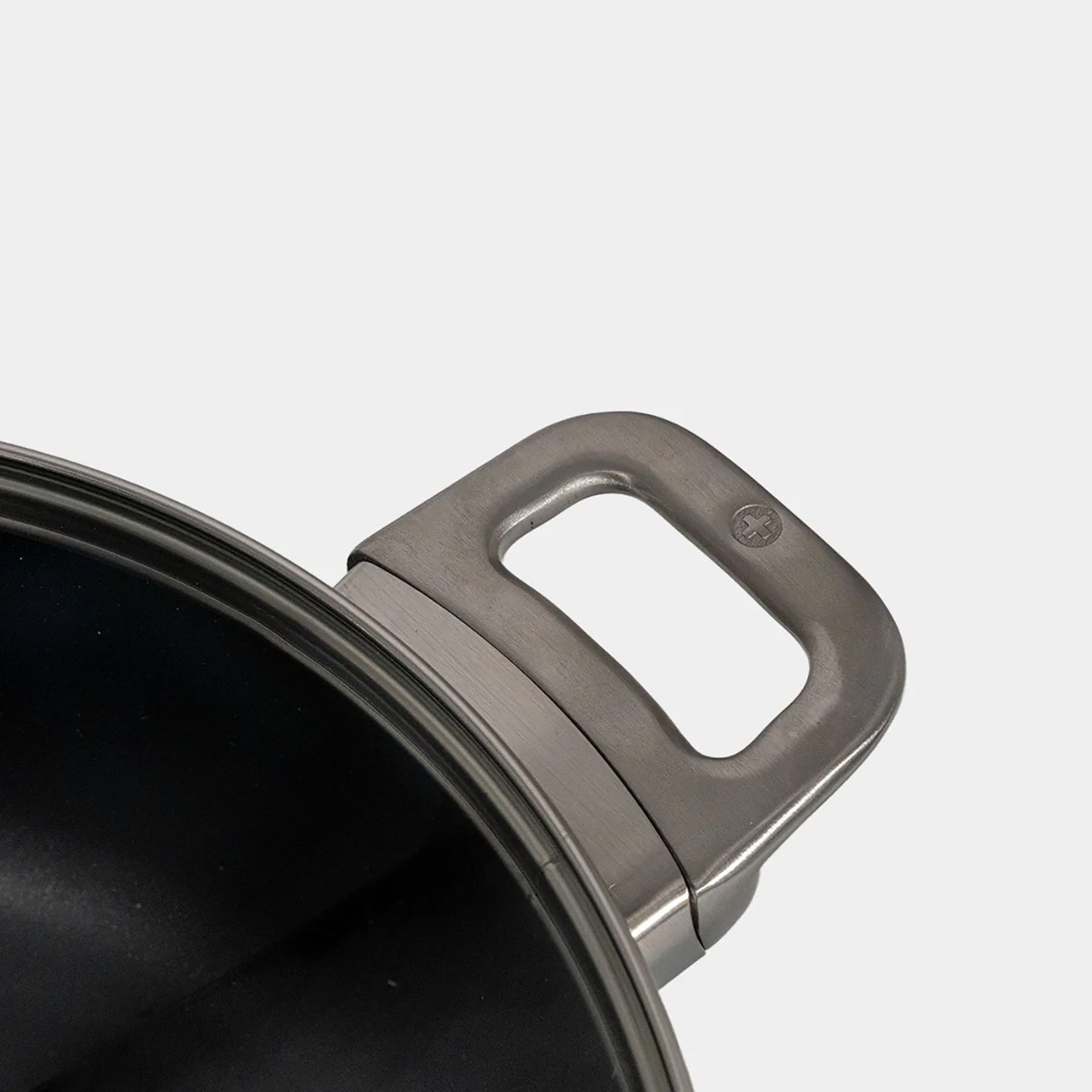 Swiss Diamond CHD Nonstick Braiser with Glass Lid, 5.3 qt