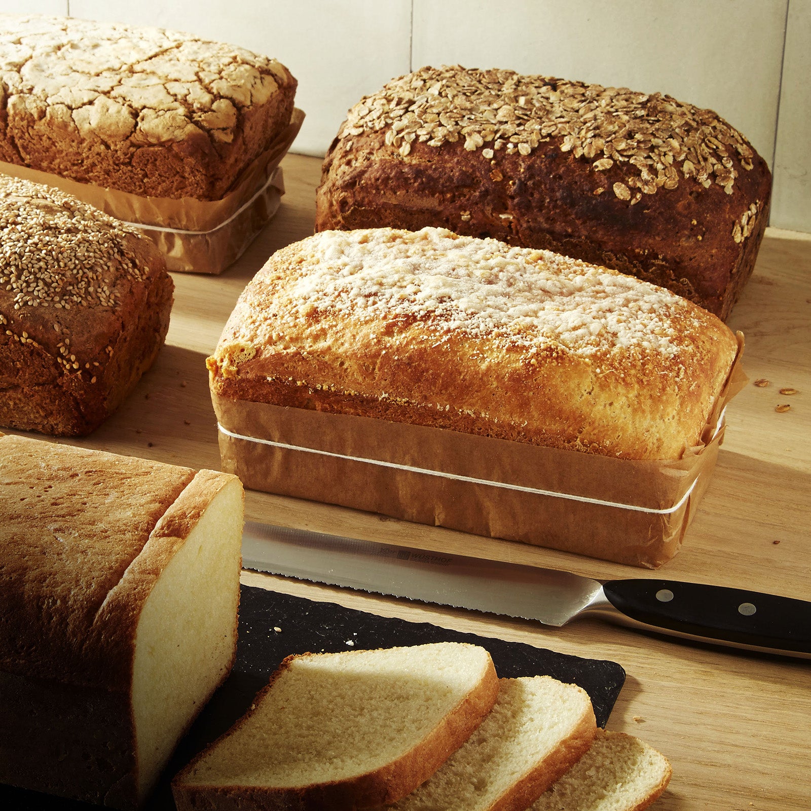 Emile Henry Bread Loaf Baker With Lid, Linen