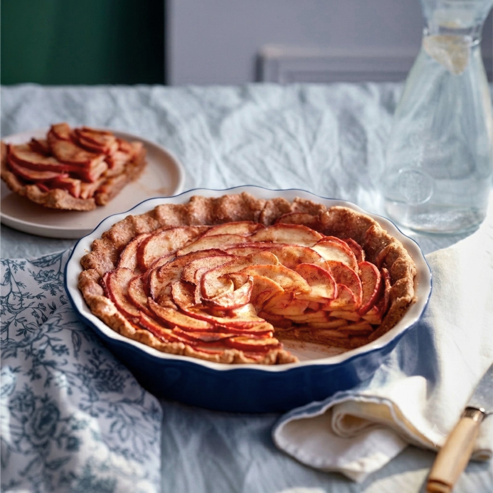 Emile Henry Modern Classics 9-Inch Ribbed Pie Dish, Twilight
