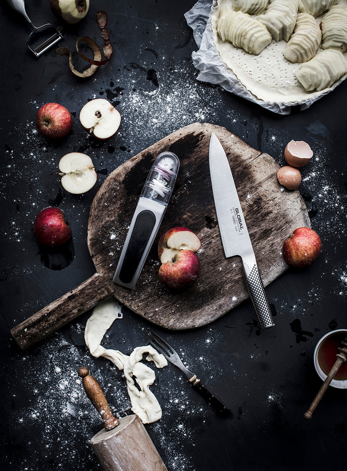 Global G-2538 3 Piece Knife Set with Chef's, Vegetable and Paring Knife