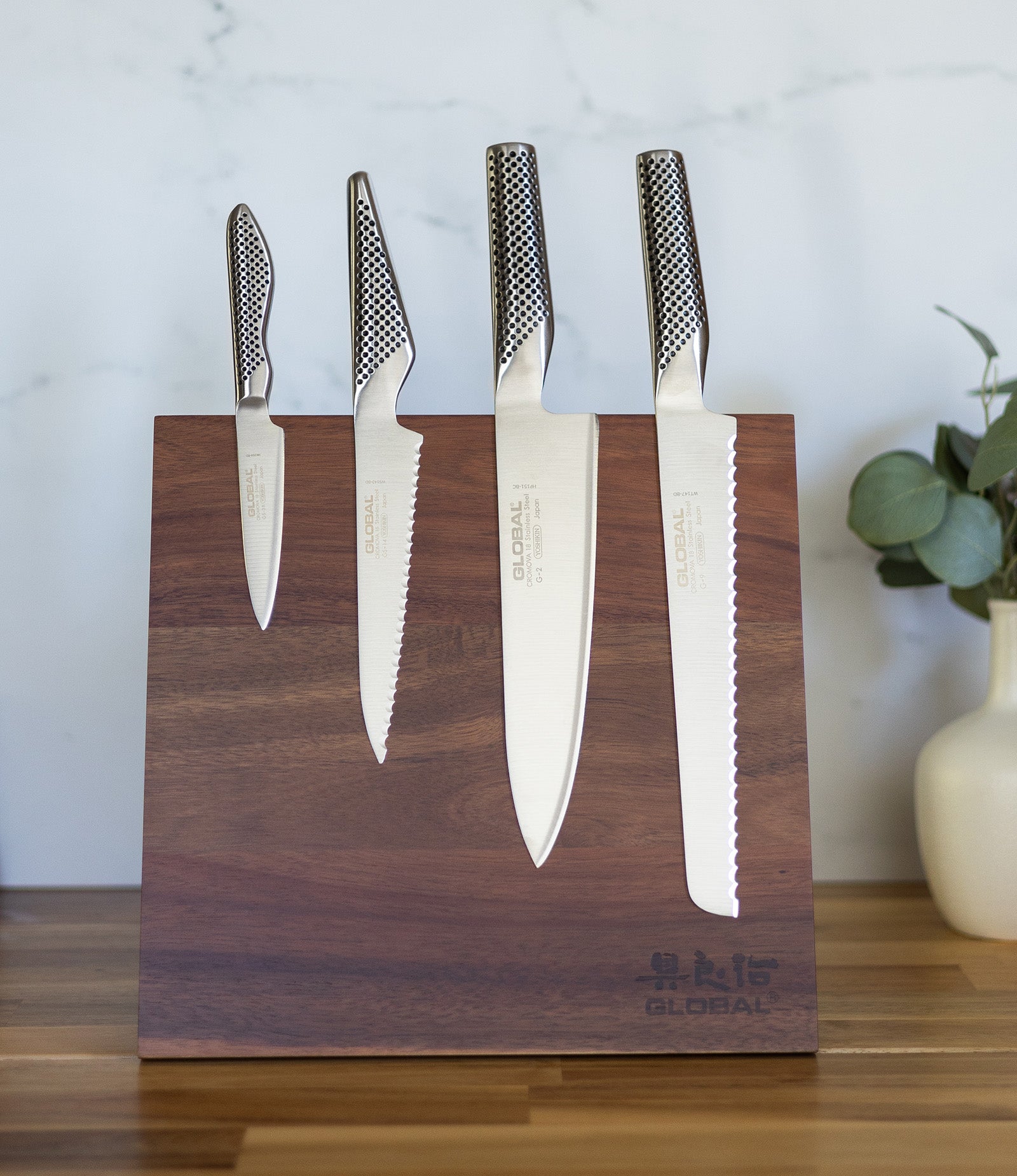 Global Bitoku Classic Essentials 5 Piece Knife Set with Magnetic Block, Acacia