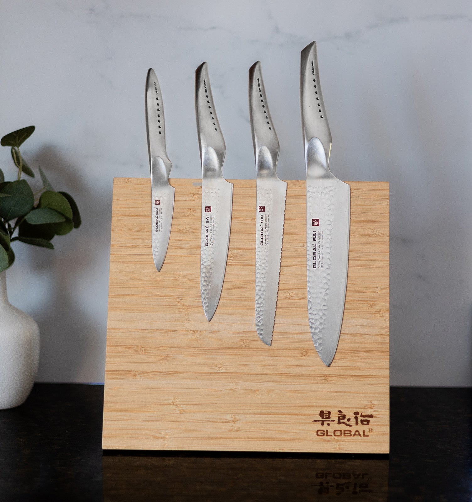 Global Bitoku SAI Essentials 5 Piece Knife Set with Magnetic Block, Hardwood