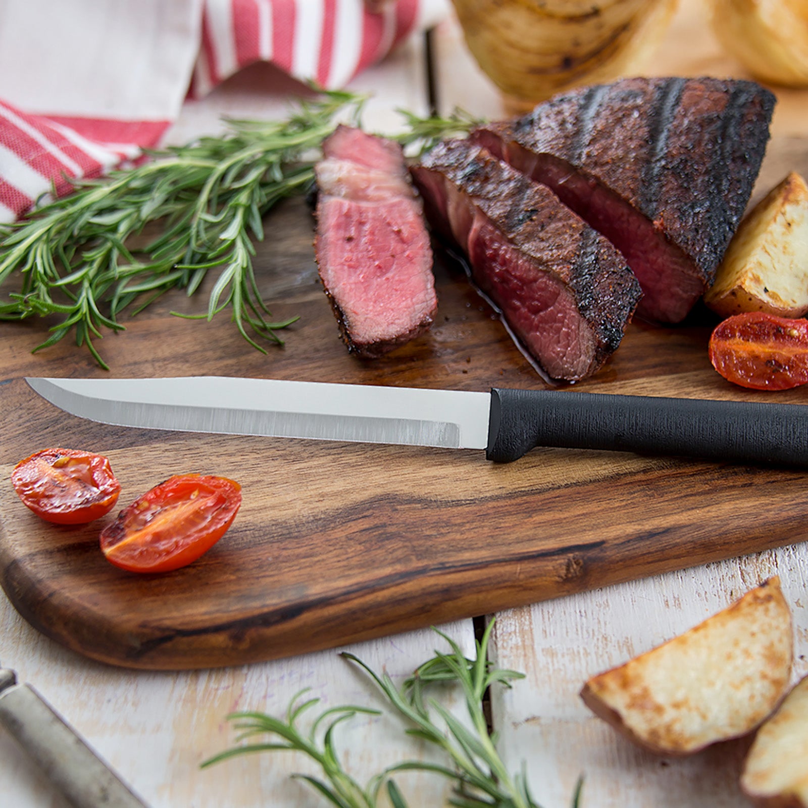 Rada Essential Oak 8 Piece Knife Block Set with Knife Sharpener & 6 Piece Steak Knife Set, Black Handles