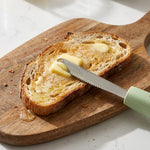 Henning Lee Heated Butter Knife for Effortless Spreading, Green