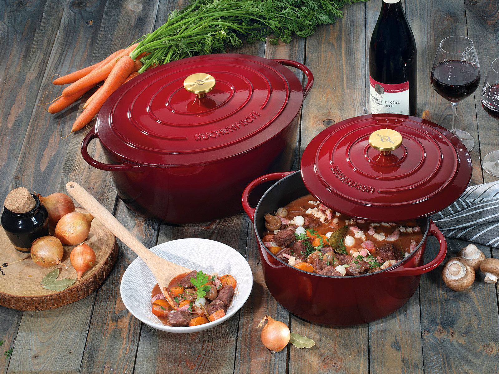 Kuchenprofi Provence Enameled Cast Iron Oval Dutch Oven, 13" L, 7.4 qt, Classic Black