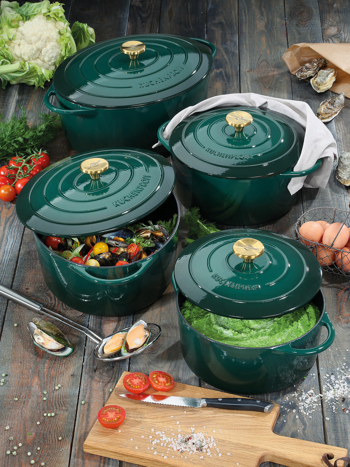 Kuchenprofi Provence Enameled Cast Iron Oval Dutch Oven, 13" L, 7.4 qt, Racing Green