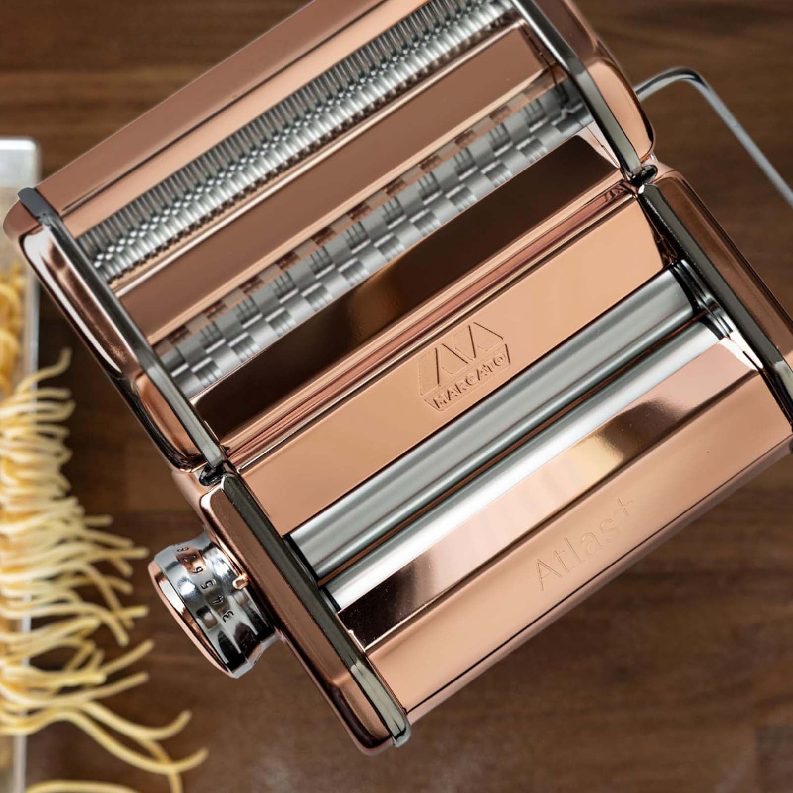 Marcato Atlas+ Pasta Machine with Cutter, Hand Crank, and Instructions, Made in Italy, Copper